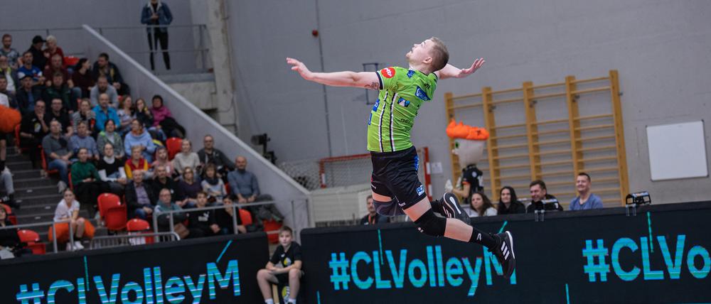 Jiri Hänninen wird die Volleys im Außenangriff verstärken.