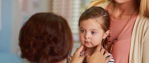 Die meisten Gaumenmandelentfernungen finden im Kinder- und Jugenalter statt.