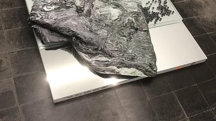 Ein Werk der Künstlerin Delia Jürgens in der Ausstellung von frontviews im Projektraum Haunt in Schöneberg.