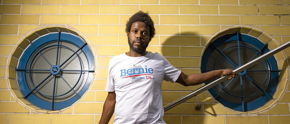 US Opernsänger Jeremy Osborne posiert für ein Bild in Berlin am 22. Mai 2023. Jeremy Osborne *** US opera singer Jeremy Osborne poses for a picture in Berlin on May 22, 2023 Jeremy Osborne