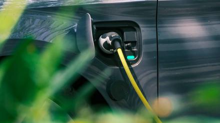 Gut eine Million E-Autos sind aktuell in Deutschland zugelassen.