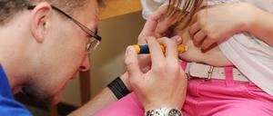 Die Zahl der Diabetes-Neuerkrankungen bei Kindern und Jugendlichen in Deutschland ist in den vergangenen 20 Jahren deutlich nach oben geklettert (Symbolbild).