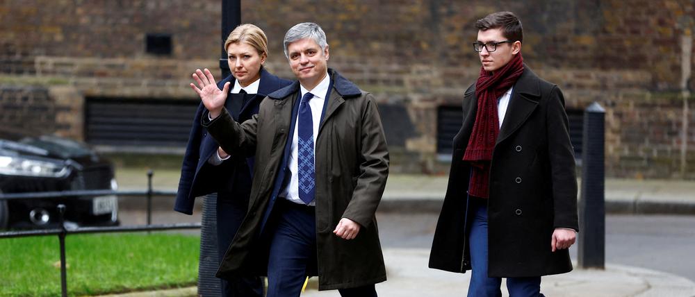Der ukrainische Botschafter Vadym Prystaiko mit seiner Frau Inna Prystaiko in London.