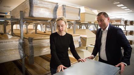 Bestattungsunternehmer Olaf Dilge und Karina Achtzehn.