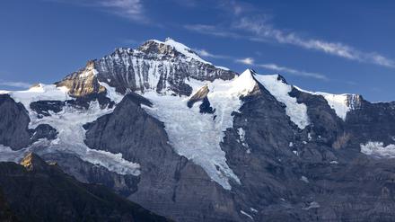Der Mann war unterhalb des Jungfraugipfels in der Schweiz 40 bis 50 Meter abgestürzt (Symbolbild).