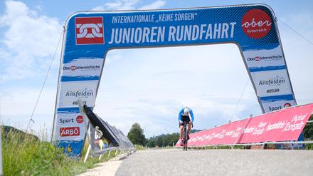 Zieleinfahrt der Oberösterreich-Rundfahrt.