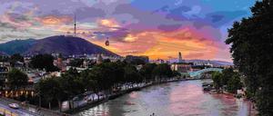 In Tiflis ist jetzt das Osteuropa-Büro der FU. Seit Beginn des Krieges auf die gesamte Ukraine hat die FU Austauschprogramme mit neuen Partnern in der Region gestartet.