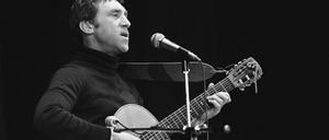 Wladimir Wyssozki bei einem Konzert im Jahr 1979.
