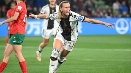 Klara Bühl legte ein Tor auf und erzielte eins selbst. Sie war neben Jule Brand und Alexandra Popp eine der besten Spielerinnen auf dem Platz. 
