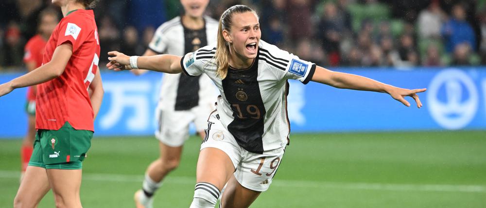 Klara Bühl legte ein Tor auf und erzielte eins selbst. Sie war neben Jule Brand und Alexandra Popp eine der besten Spielerinnen auf dem Platz.