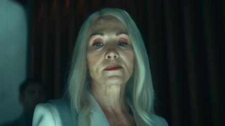 Iris Berben als Sophie Theissen im Mysterythriller „Paradise“.