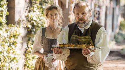 Pierre (Grégory Gadebois) und Louise (Isabelle Carré) möchte kulinarisch verwöhnen.