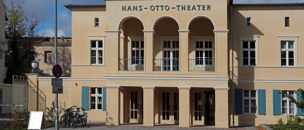 Wissenschafts- und Restaurierungszentrum Potsdam (Klaer)Tag der Offen Tür auf dem ehemal. Gelände des Potsdamer Hans-Otto-Theaters in der Zimmerstrasse