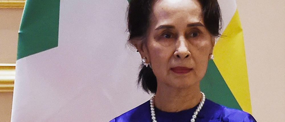 Aung San Suu Kyi: In mehreren Gerichtsprozessen zu mehr als 30 Jahren Haft verurteilt worden.