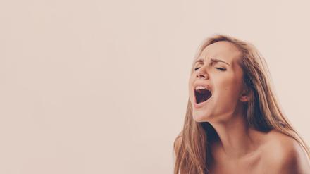 Frauen kommen beim Sex seltener zum Orgasmus als Männer.