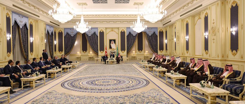 Dschidda war schon öfter Konferenzort – wie hier vor wenigen Wochen mit dem türkischen Präsidenten Erdogan. 