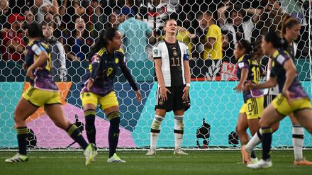 Bitter! Alexandra Popps Reaktion auf das späte 1:2 der Kolumbianerinnen.