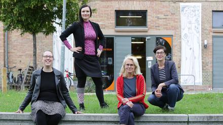 Laura Kapp, Jenny Pöller, Heiderose Gerber und Anja Günther (v.l.) vom Vorstand des Autonomen Frauenzentrums.