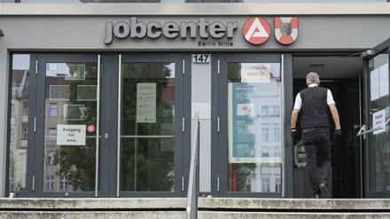 Jobcenter, Müllerstraße, Dienstgebäude Leopoldplatz, Wedding, Mitte, Berlin, Deutschland *** Local Caption *** , Berlin, Deutschland *** Jobcenter, Müllerstraße, Dienstgebäude Leopoldplatz, Wedding, Mitte, Berlin, Germany Local Caption , Berlin, Germany