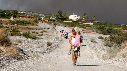 Rhodos: Da, wo andere gerne Urlaub machen, führt der Klimawandel zu Hitze und Bränden.