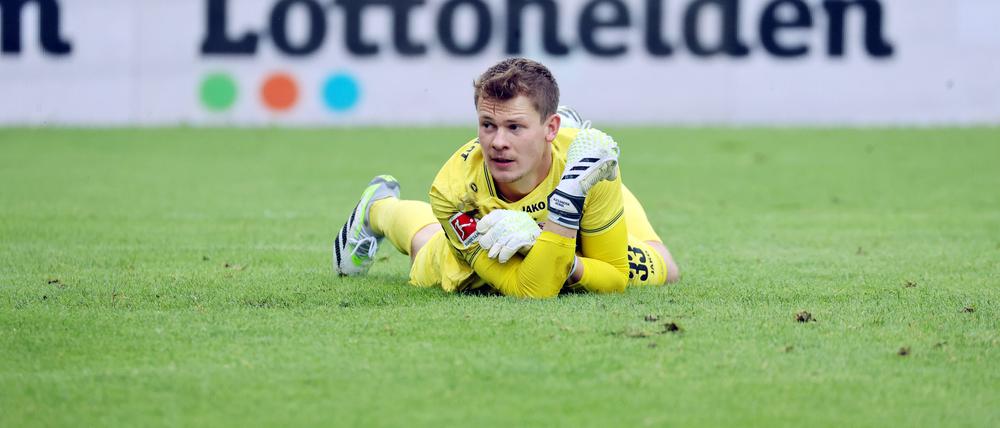 Bekam im Test gegen Gladbach gleich mal fünf Tore eingeschenkt: Stuttgarts neuer Torhüter Alexander Nübel.