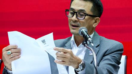 Chonlanan Srikaew, Vorsitzender der Pheu Thai, möchte eine Regierung bilden.