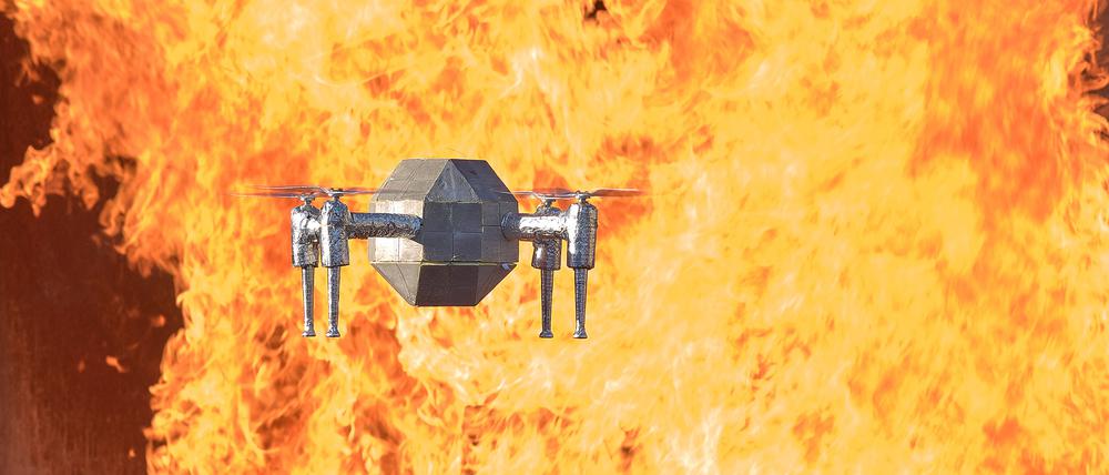 Eine hitzebeständige Drohne zur Unterstützung der Feuerwehr entwickelt die Schweizer Forschungsanstalt Empa.