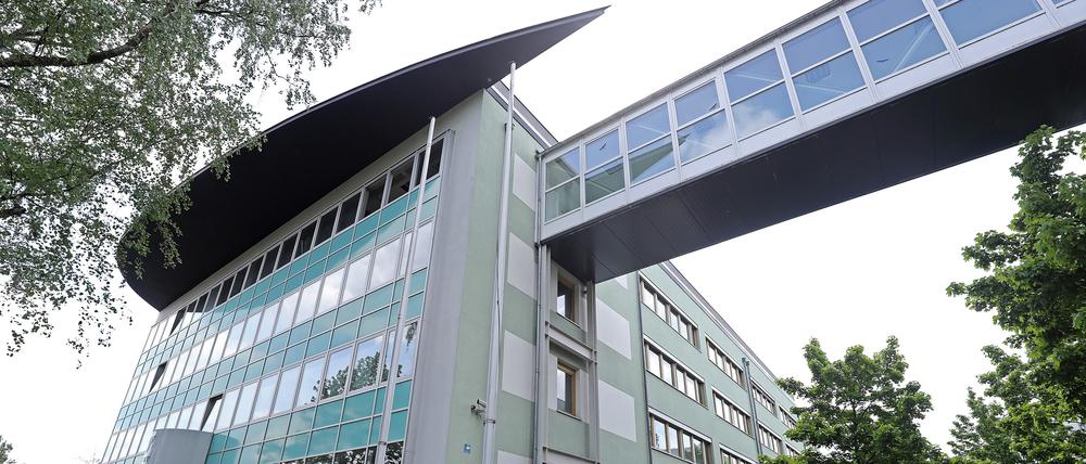 Die Gebäude in der Edisonallee nutzt die Potsdamer Stadtverwaltung während der mehrjährigen Sanierung des Stadthauses.
