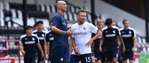 VfL-Trainer Thomas Letsch mit Neuzugang Felix Passlack