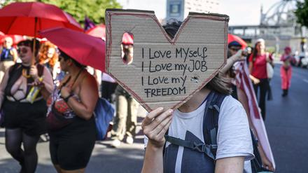 Die psychische Gesundheit von Sexworkerinnen untersucht die Charité. Einige Aktivistinnen erheben nun Vorwürfe, die Uniklinik widerspricht. 