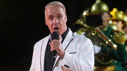 Till Lindemann bei einem Auftritt in Moskau im September 2021.