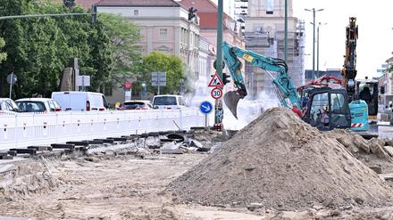 Auf der Breiten Straße wird weiterhin gebaut.