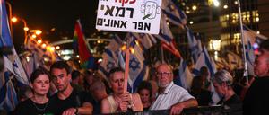 Eine Demonstration gegen die Justizreform am 5. August in Tel Aviv.