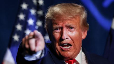 Initiativen für mehr Gleichstellung sind Trump ein Dorn im Auge. SAP beugt sich seinem rigorosen Kurs künftig.