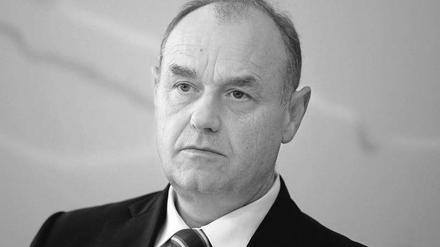 Brandenburgs früherer Staatskanzleichef Rudolf Zeeb ist tot.