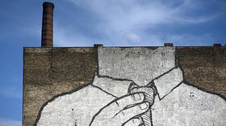 Kopflose Immobilienpolitik? Oder sollten Vermieter einen Kopf kürzer gemacht werden? Die SPD will stärker gegen steigende Mieten vorgehen und fordert einen bundesweiten Mietenstopp. 