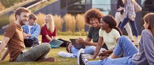 Durch die deutschen Semesterzeiten ist es schwierig für Studierende im Sommersemester einen Auslandsaufenthalt zu realisieren. 