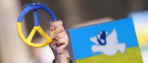 Solidarität mit der Ukraine: Der Wunsch, den Menschen in der Partnerstadt Charkiw zu helfen, ist in Steglitz-Zehlendorf groß.