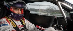 „Gran Turismo“-Fan Jann Mardenborough (Archie Madekwe) wechselte 2012 als jüngster E-Sportler zum professionellen Motorsport. 