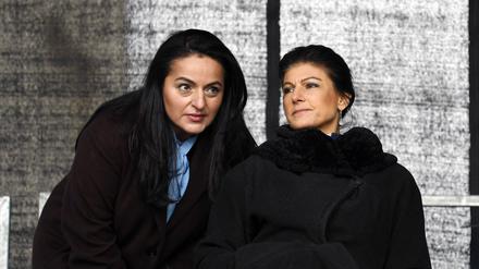 Sevim Dagdelen und Sahra Wagenknecht
