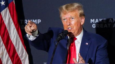Der ehemalige US-Präsident Donald Trump steht vor Gericht.