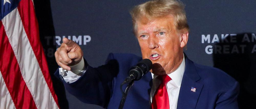 Der ehemalige US-Präsident Donald Trump steht vor Gericht.