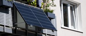 Stecker-Solaranlagen für den Balkon können die eigene Stromrechnung senken.