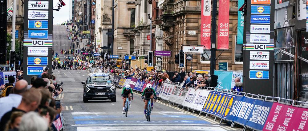 Im Ziel. Das afghanische Frauenteam bei der WM in Glasgow.