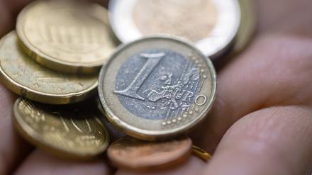 Geld verliert an Wert, wenn Inflation herrscht. Aber Rezession ist auch nicht gut. Was nun?