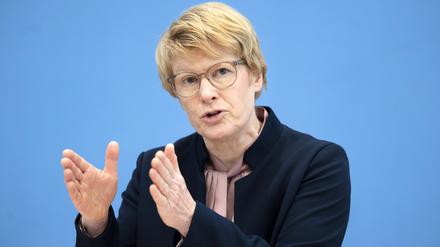 Der Sachverständigenrat hat vorgeschlagen, bei der gesetzlichen Rente umzuverteilen. Doch Ratsmitglied Veronika Grimm warnt vor den Folgen.