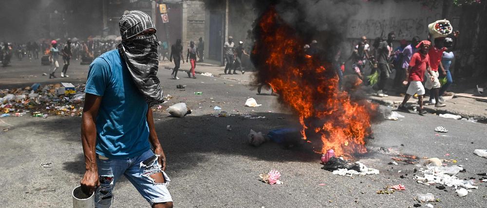 Immer mehr Gewalt: Haiti versinkt seit Jahren im Chaos, Banden regieren die Straßen.