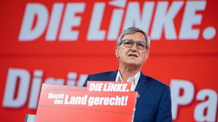 Bernd Riexinger, damaliger Bundesvorsitzender der Partei Die Linke, spricht beim Online-Bundesparteitag 2021.