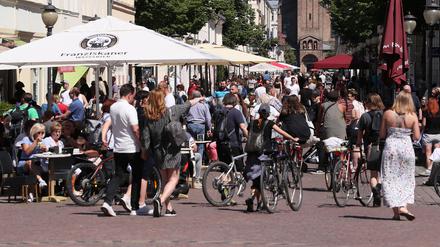 80 Prozent der Befragten konstatieren demnach eine „generelle Verrohung der Gesellschaft“.