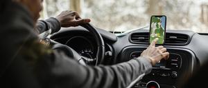 Seit Anfang Juli ist in der EU eine Reihe von Assistenzsystemen in Fahrzeugen Pflicht.